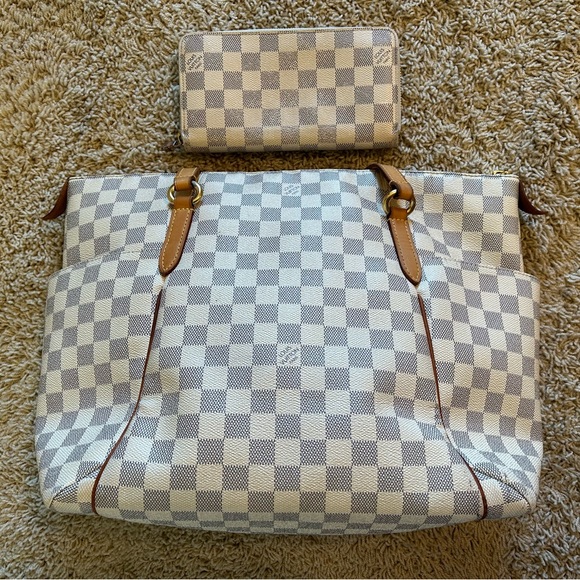 SOLD Bundle Louis Vuitton Damier Azur Totally MM Tote Bag & Matching Wallet - Picture 2 of 16